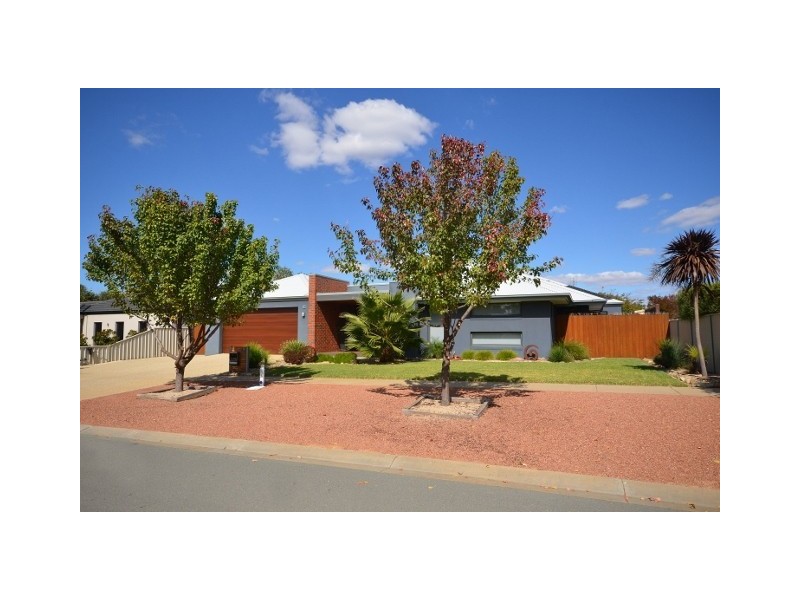 26 Aberdeen Way, Moama NSW 2731