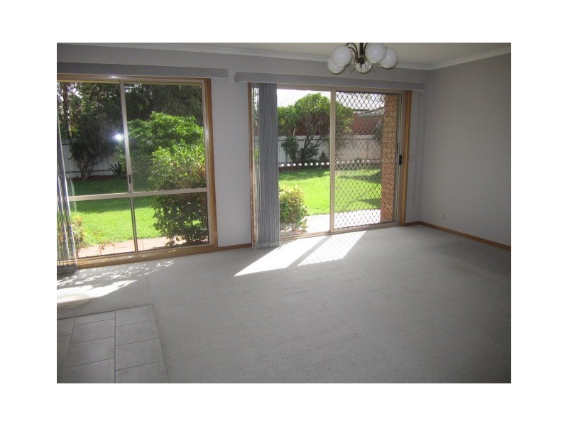 16 Lawson Drive, Moama NSW 2731