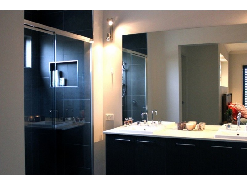 24 Bridlington Avenue, Echuca VIC 3564