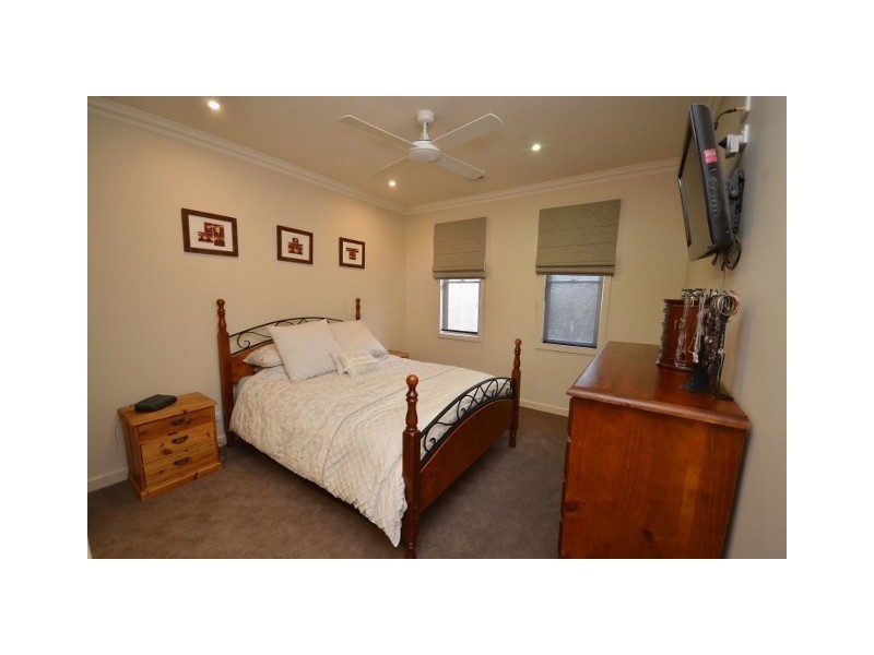 8 Antrim Court, Moama NSW 2731