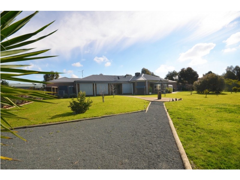 5 Lawler Court, Echuca VIC 3564