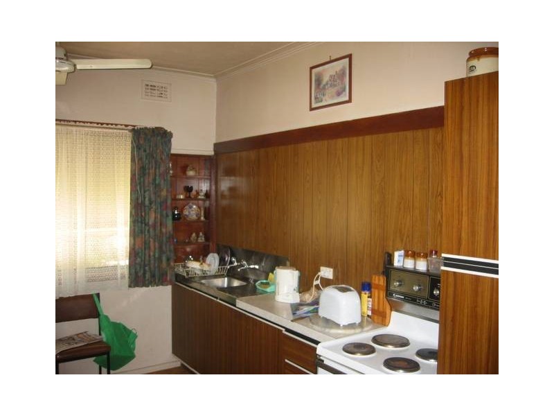 285 Ogilvie Ave, Echuca VIC 3564