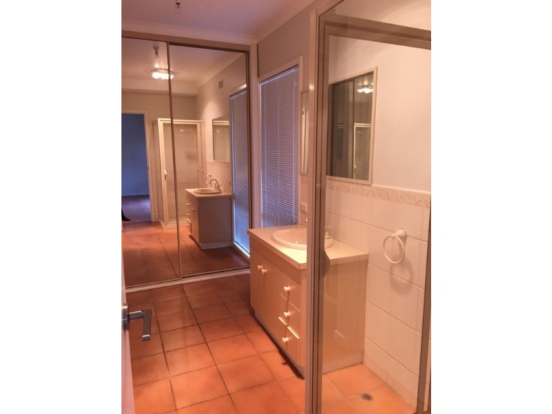 38 Hillview Avenue, Moama NSW 2731