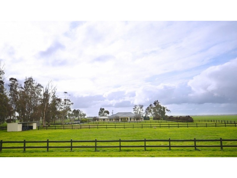 140 Middleton Road, Echuca VIC 3564