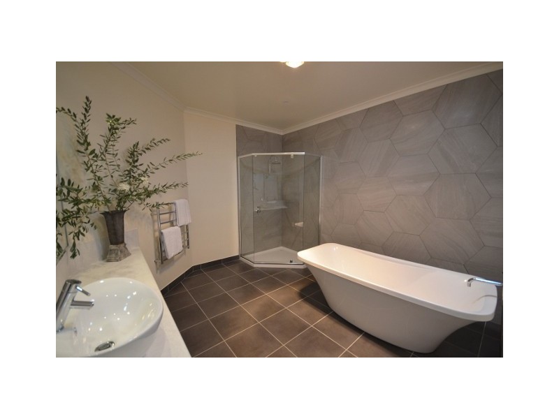 140 Middleton Road, Echuca VIC 3564