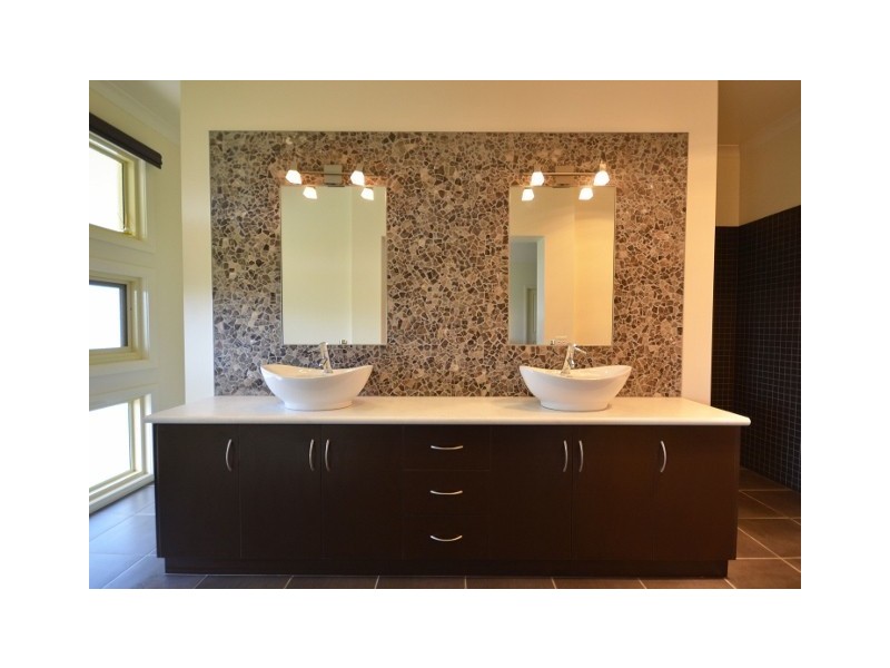 140 Middleton Road, Echuca VIC 3564