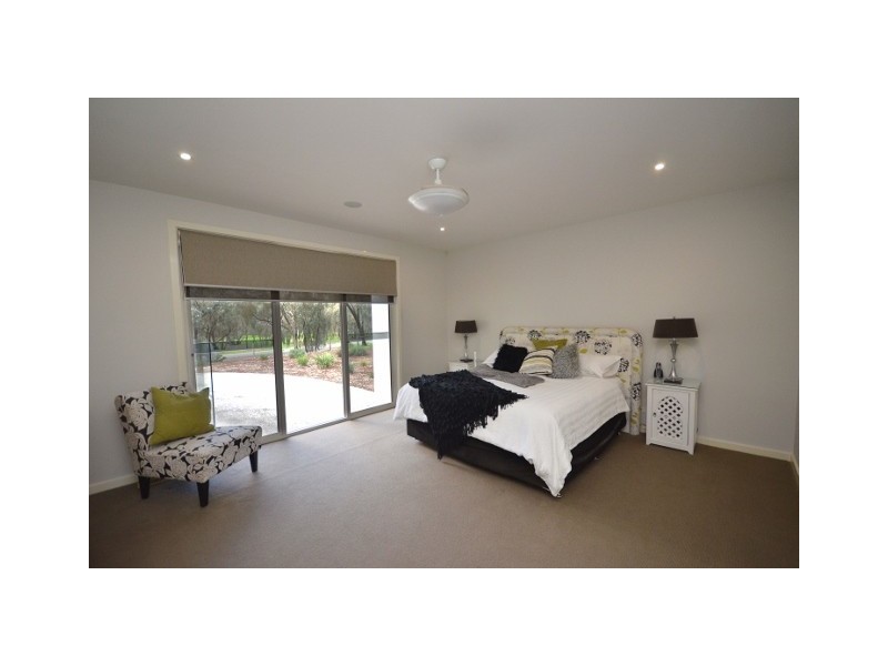 39 Pakenham Street, Echuca VIC 3564