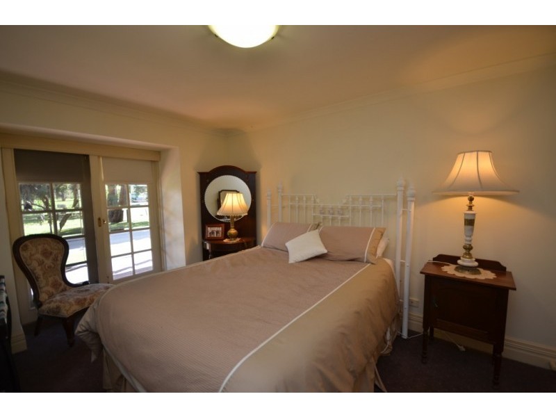 180 River Avenue, Echuca VIC 3564