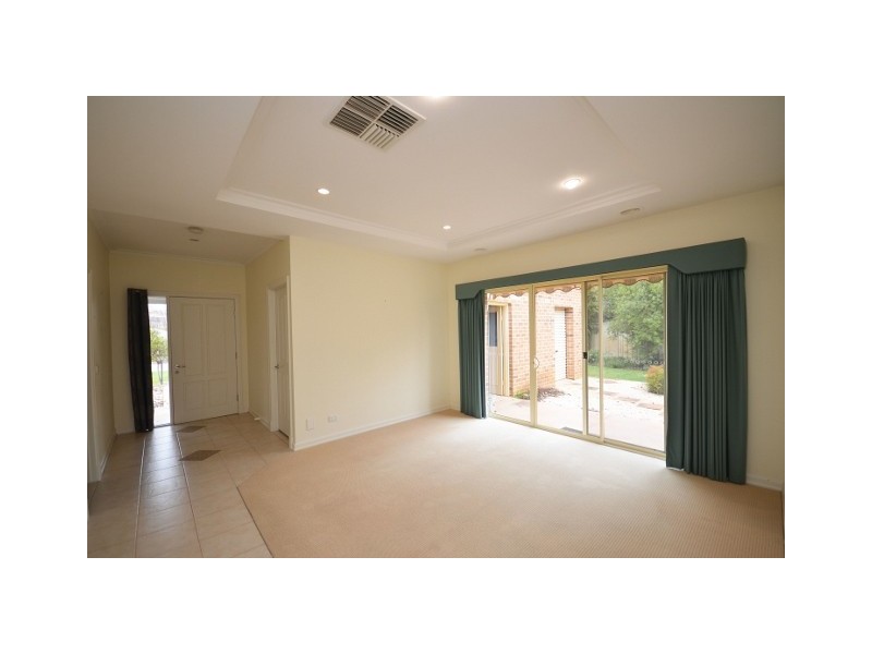 28 Kingfisher Drive West., Moama NSW 2731