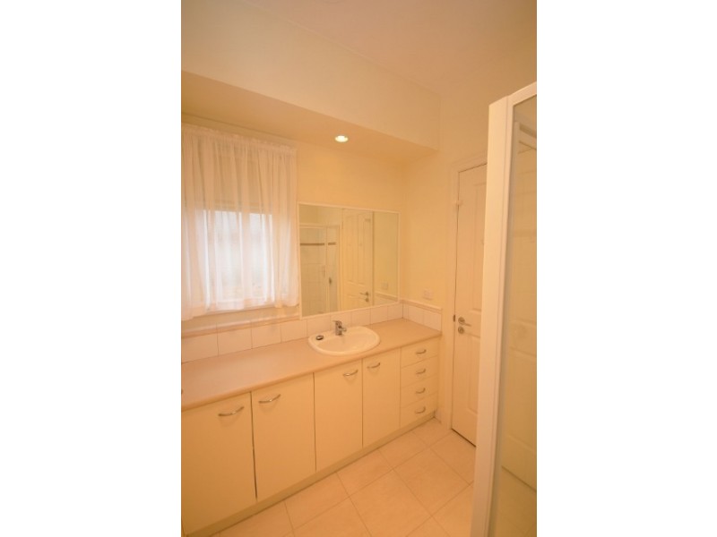 28 Kingfisher Drive West., Moama NSW 2731