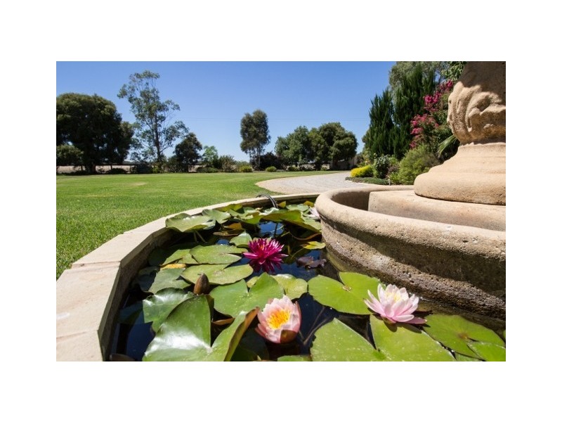 426-428 Lady Augusta Road, Echuca VIC 3564