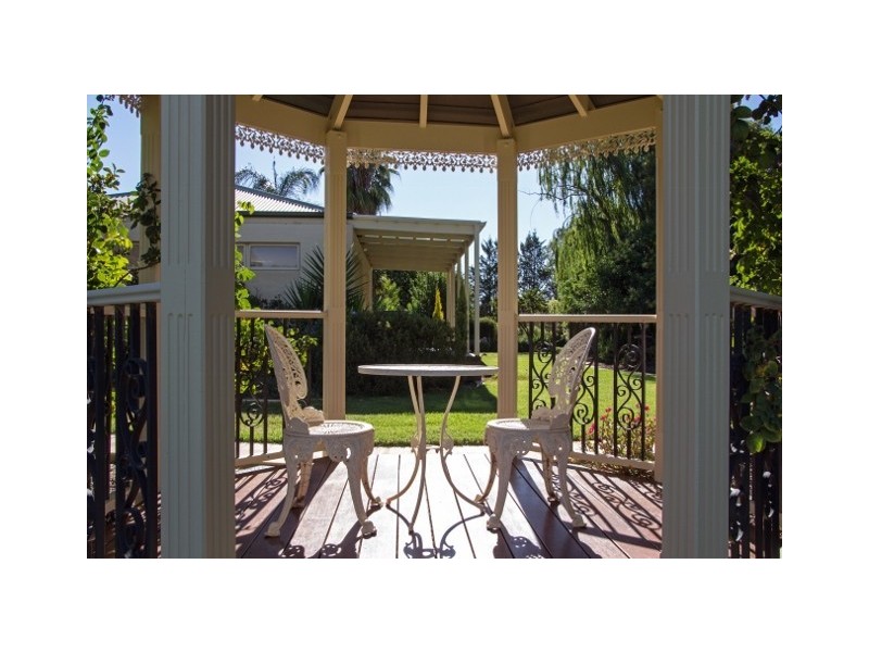 426-428 Lady Augusta Road, Echuca VIC 3564