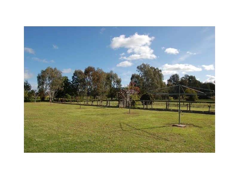 9 River View Court, Echuca VIC 3564