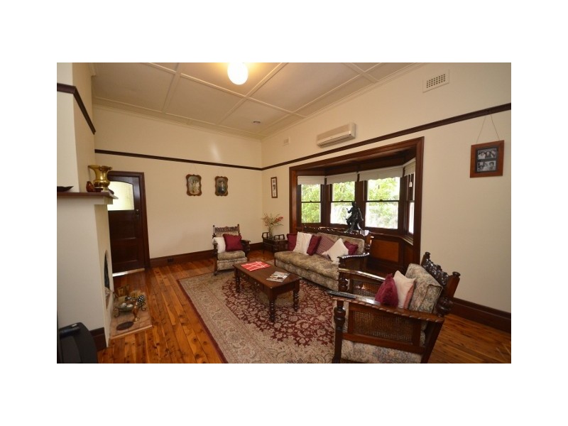 355 High Street, Echuca VIC 3564