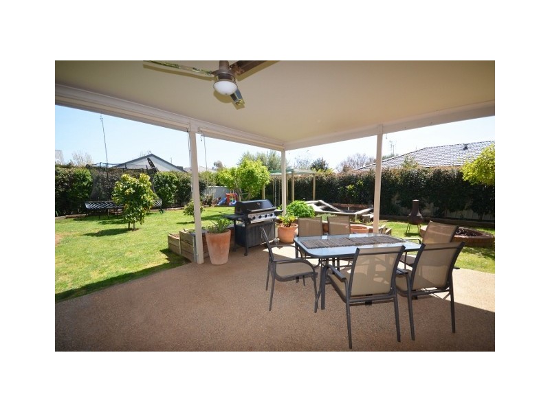 72 Shetland Drive, Moama NSW 2731