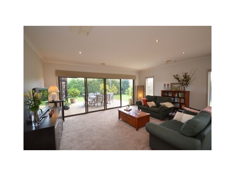 21 Forfar Drive, Moama NSW 2731