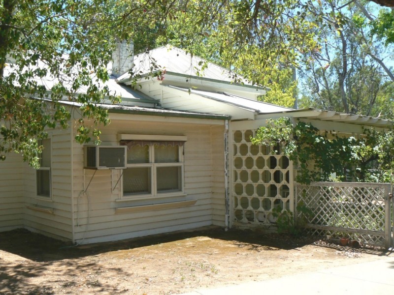 27 Watson Street, Echuca VIC 3564