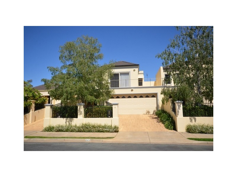 2/17 Murray Street, Echuca VIC 3564
