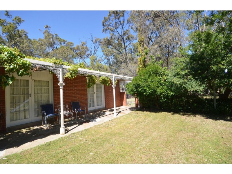123 Haverfield Street, Echuca VIC 3564
