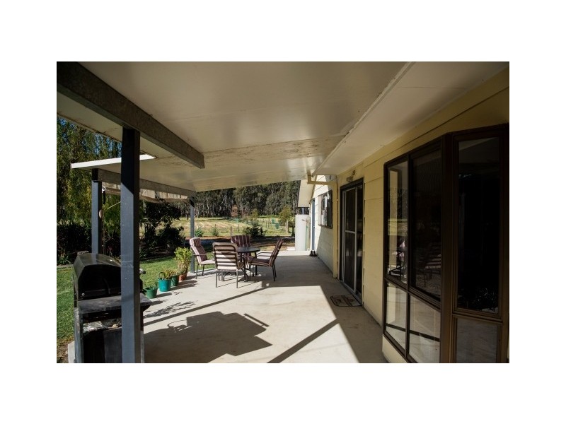 33-35 Morris Street, Mathoura NSW 2710