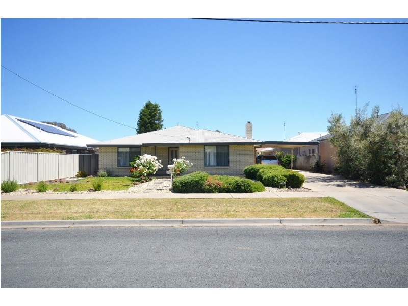 22 Porter Street, Moama NSW 2731