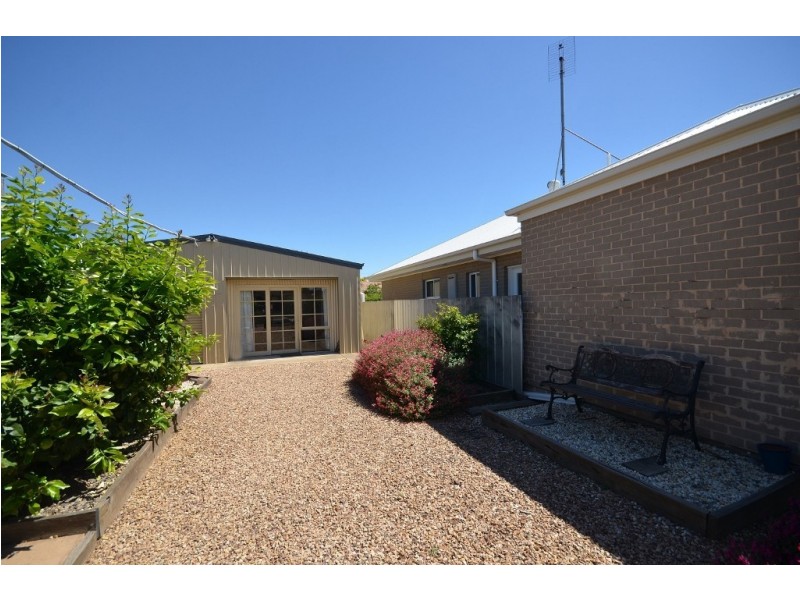 22 Porter Street, Moama NSW 2731