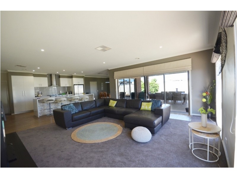 9 Healey Court, Moama NSW 2731