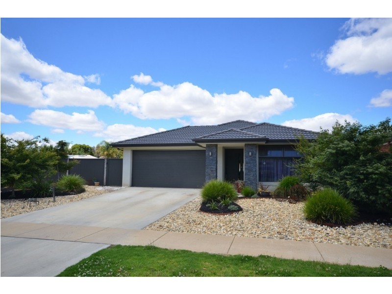 54 Shetland Drive, Moama NSW 2731