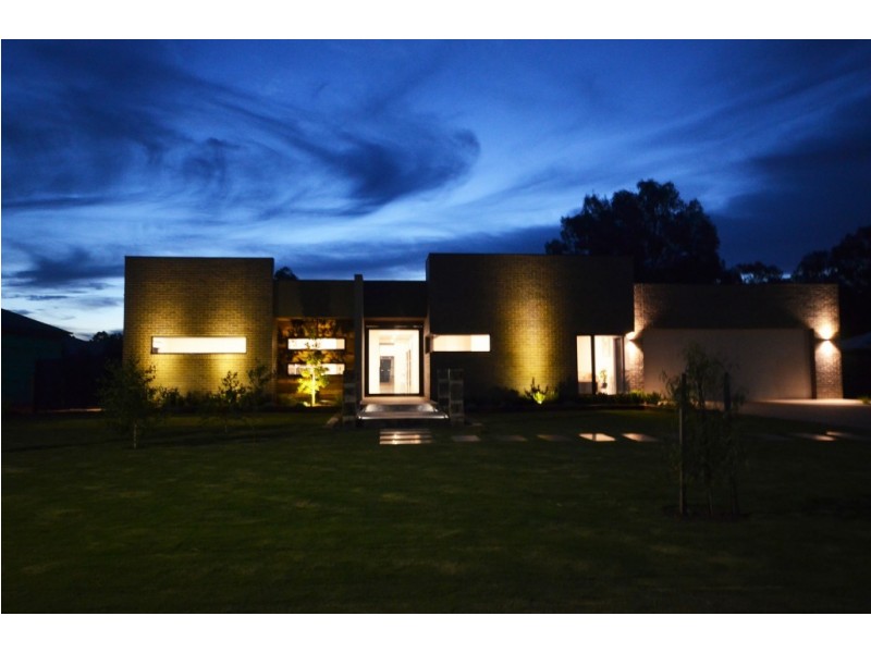 14 Bottlebrush Drive, Moama NSW 2731