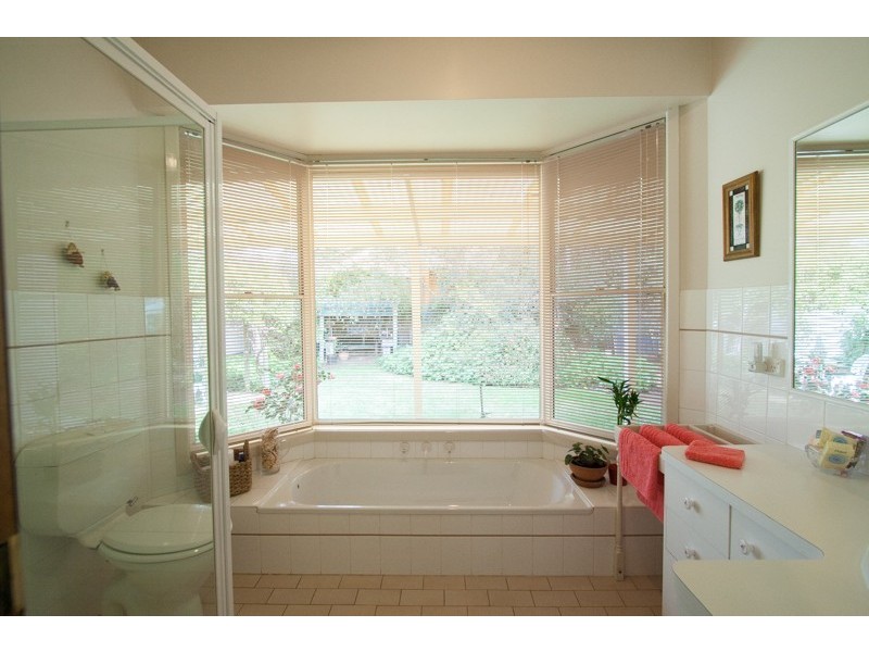 101 Haverfield Street, Echuca VIC 3564