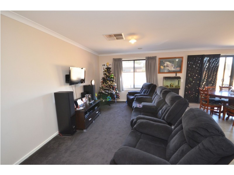 2/52 Bridlington Avenue, Echuca VIC 3564