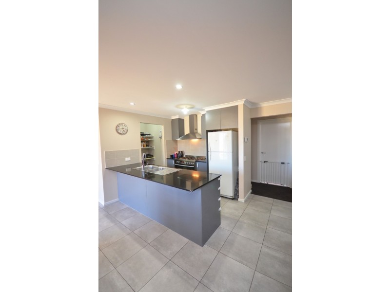 2/52 Bridlington Avenue, Echuca VIC 3564