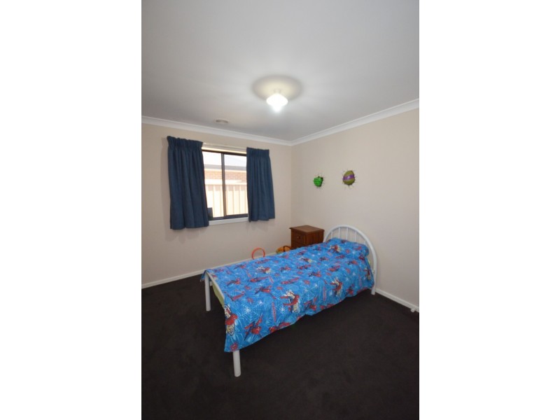 2/52 Bridlington Avenue, Echuca VIC 3564