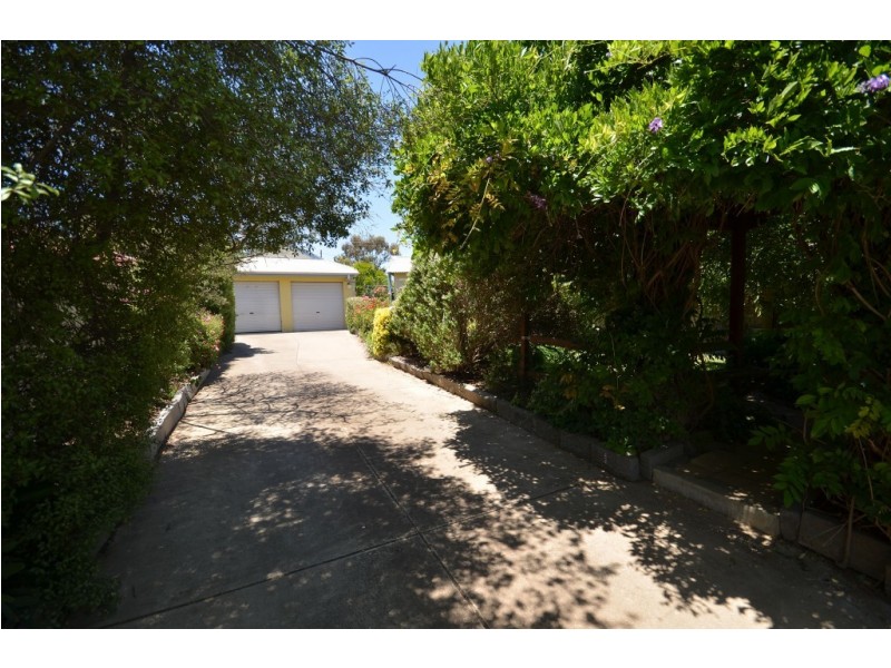 15 McLaren Drive, Moama NSW 2731