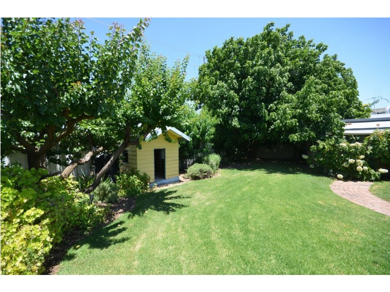 15 McLaren Drive, Moama NSW 2731