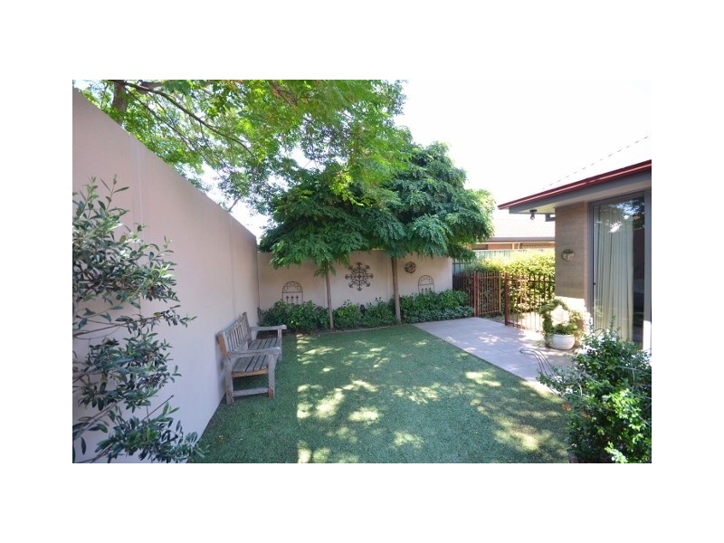 2/100 Haverfield Street, Echuca VIC 3564