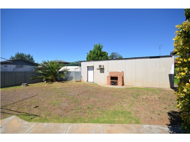 19 Maiden Street, Moama NSW 2731