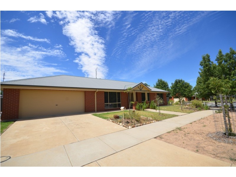 28 Jamieson Drive, Echuca VIC 3564