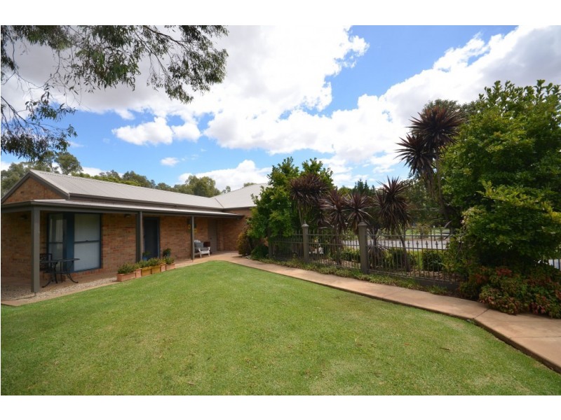 5 River Park Drive, Moama NSW 2731