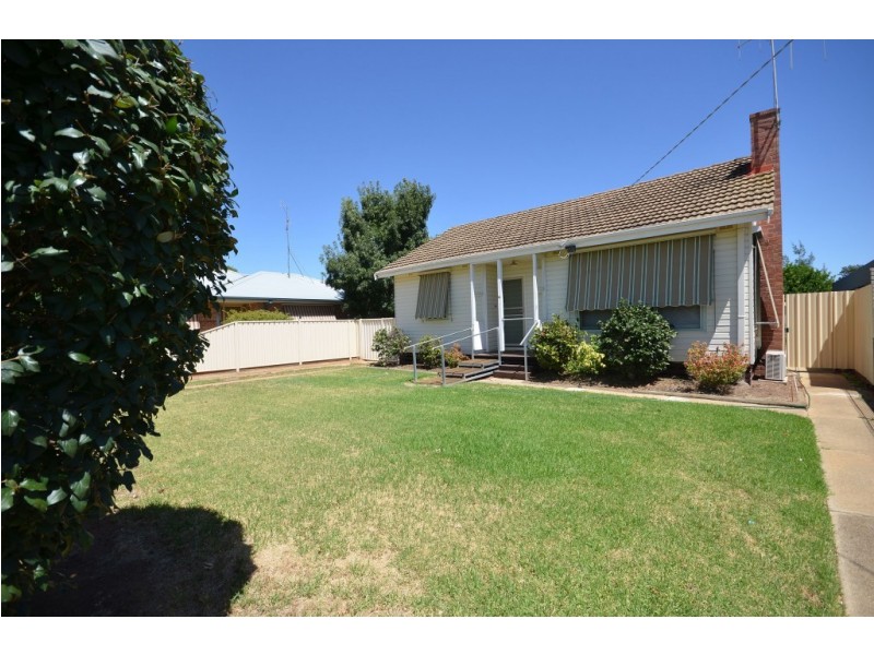 21 Garden Cres, Echuca VIC 3564