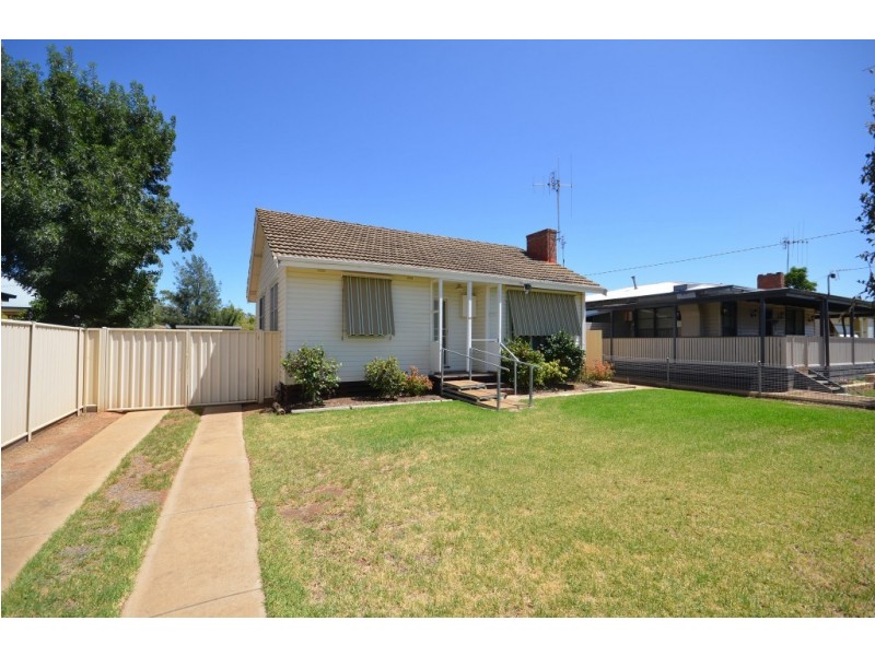 21 Garden Cres, Echuca VIC 3564