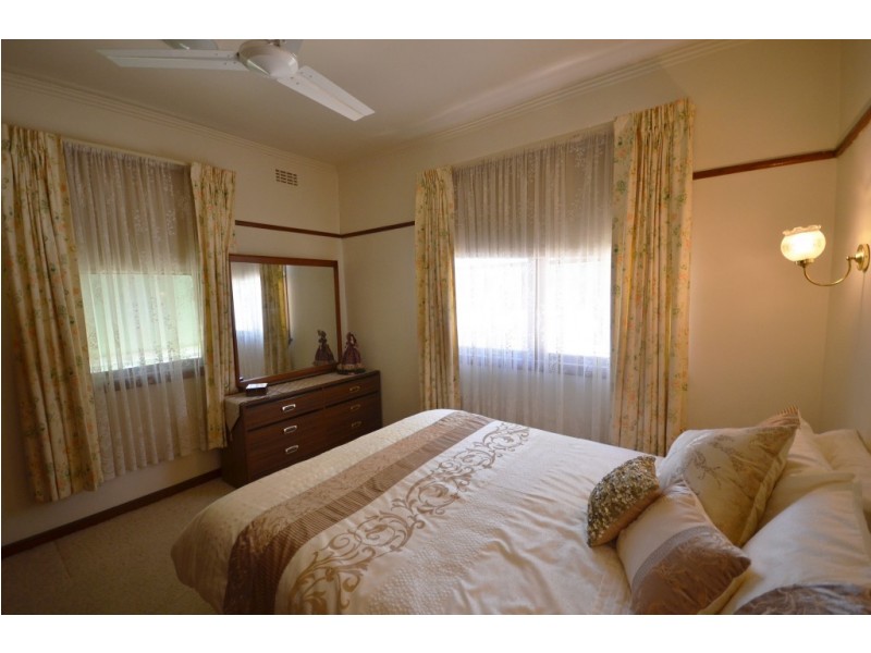 21 Garden Cres, Echuca VIC 3564