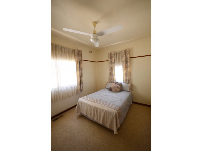 21 Garden Cres, Echuca VIC 3564