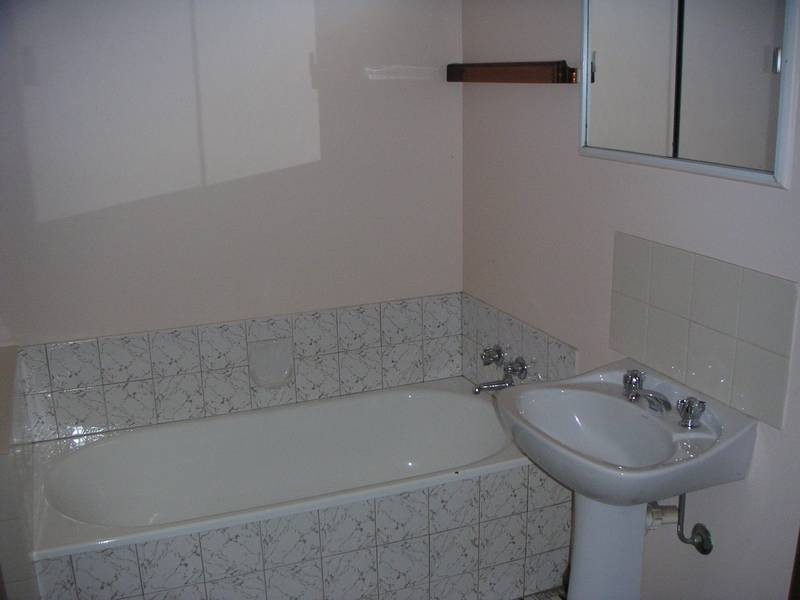 1/340 High Street, Echuca VIC 3564