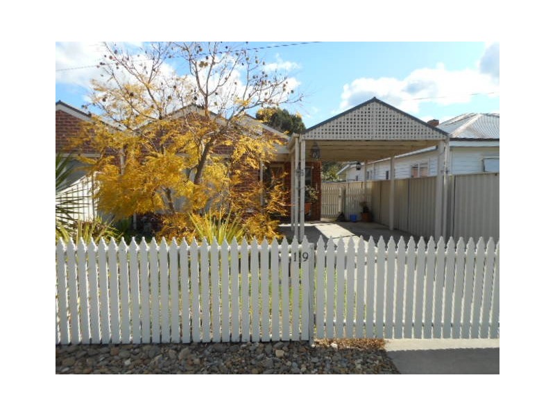 2/19 Barry St, Echuca VIC 3564