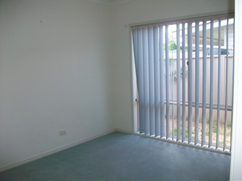 2/19 Barry St, Echuca VIC 3564