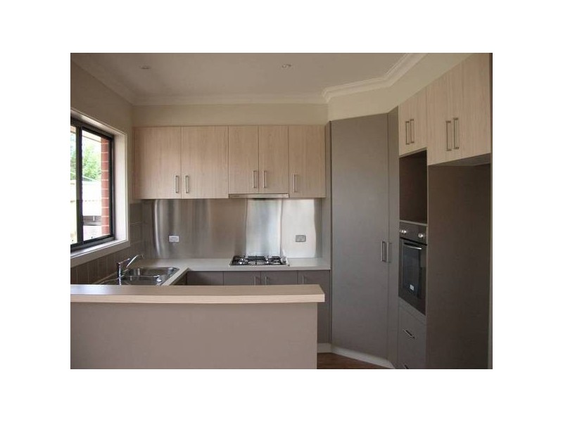 2/82 Haverfield St, Echuca VIC 3564