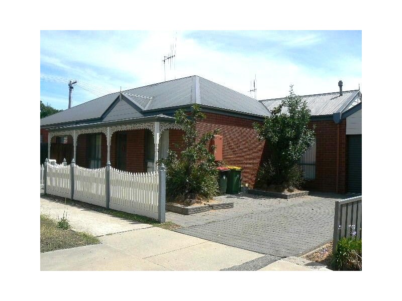 2/10 Collier St, Echuca VIC 3564