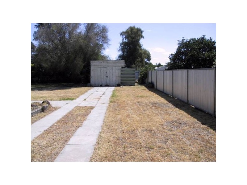 8 McKinlay St, Echuca VIC 3564