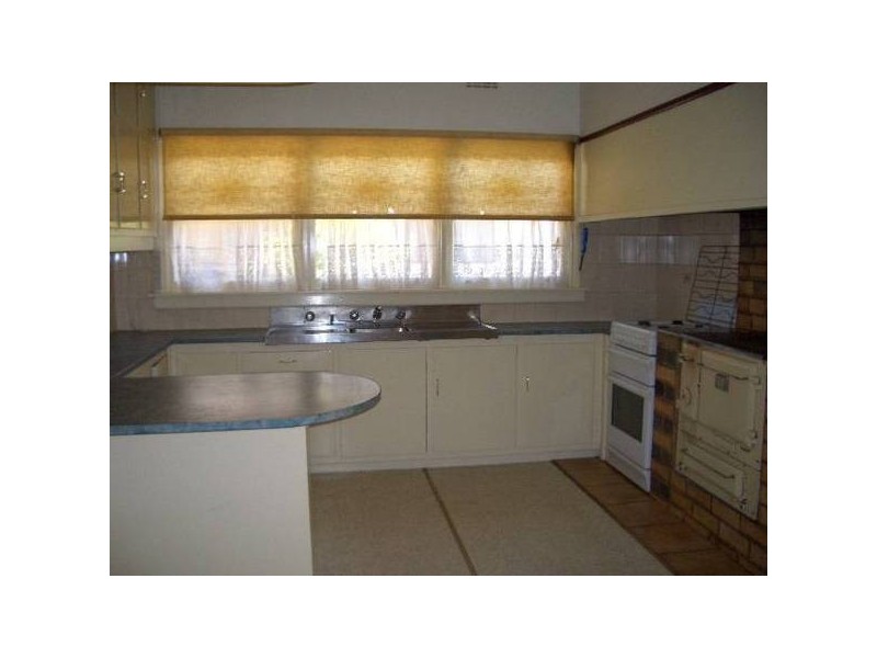 42 Mitchell St., Echuca VIC 3564